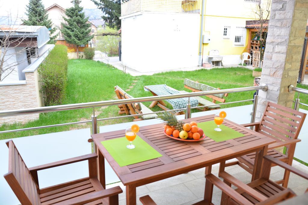 Apartment Mirela SJJ Exterior foto